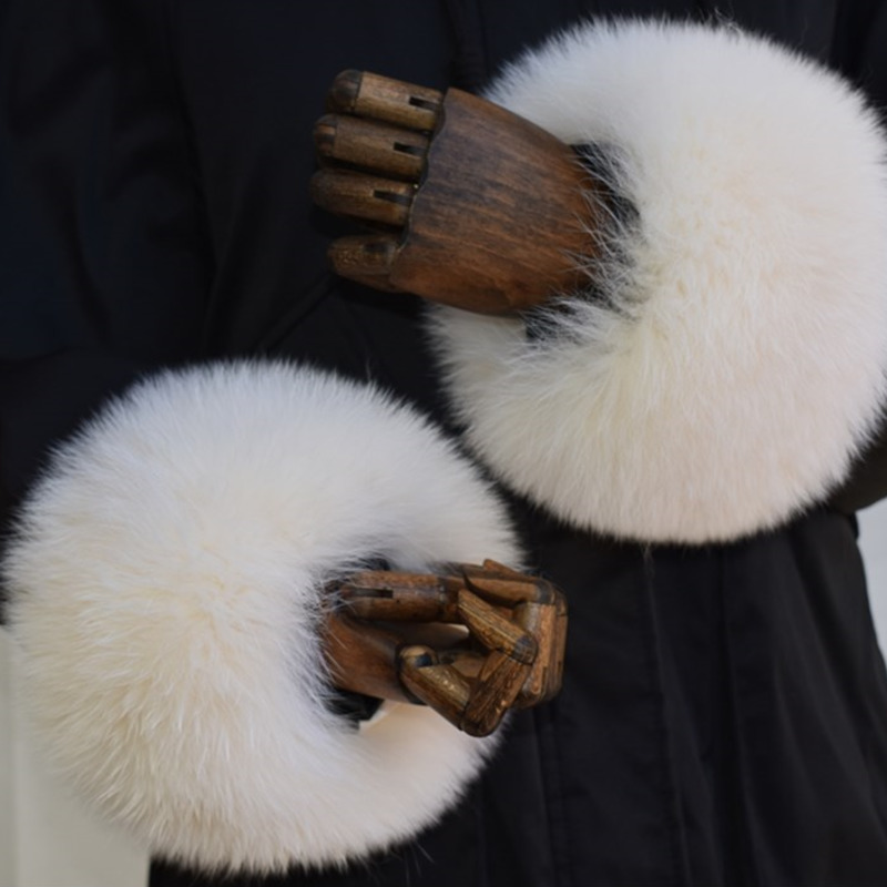 Fox Fur Cuffs สําหรับผู้หญิงทั - Winter Clothing Essentials บทวิจารณ์และราคา