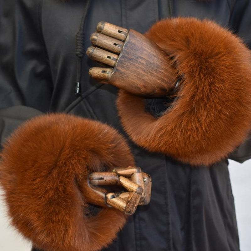 Fox Fur Cuffs สําหรับผู้หญิงทั - Winter Clothing Essentials บทวิจารณ์และราคา
