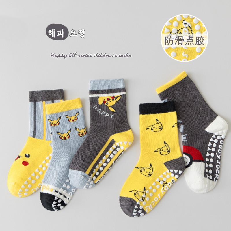 ถุงเท้าเด็ก 5 คู่ ลายการ์ตูนอน - Winter Clothing Boys บทวิจารณ์และราคา